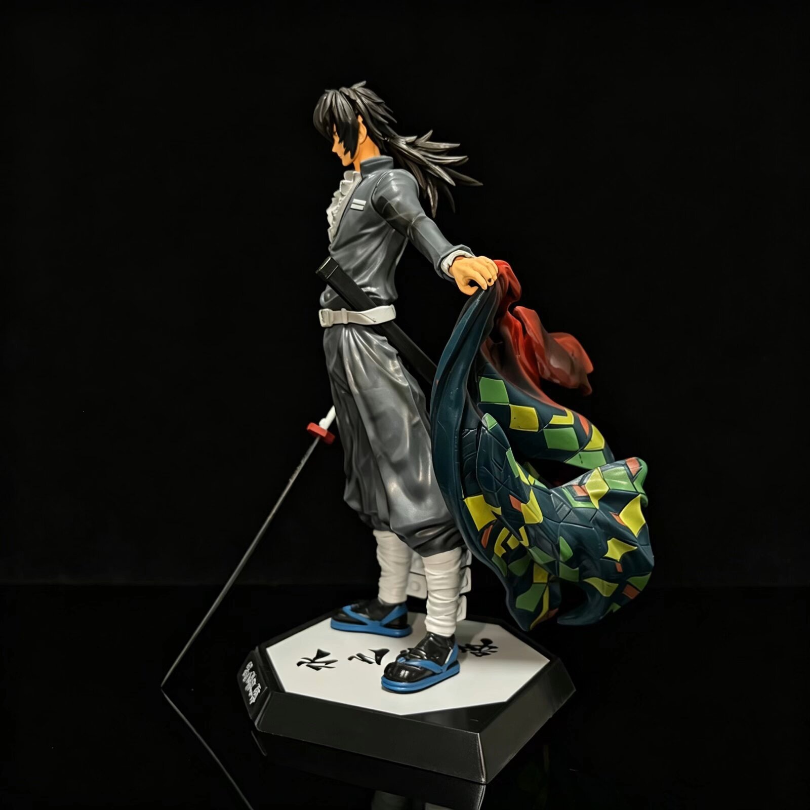 デーモンスレイヤー トミオカギユウ 海鷹の羽織付き コレクタ - Demon Slayer Haori のレビューと価格